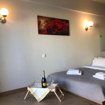 D. Apartments Каламата Екстериор снимка