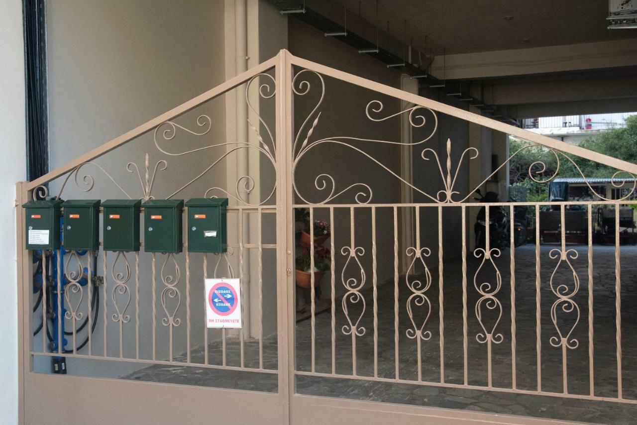 D. Apartments Каламата Екстериор снимка