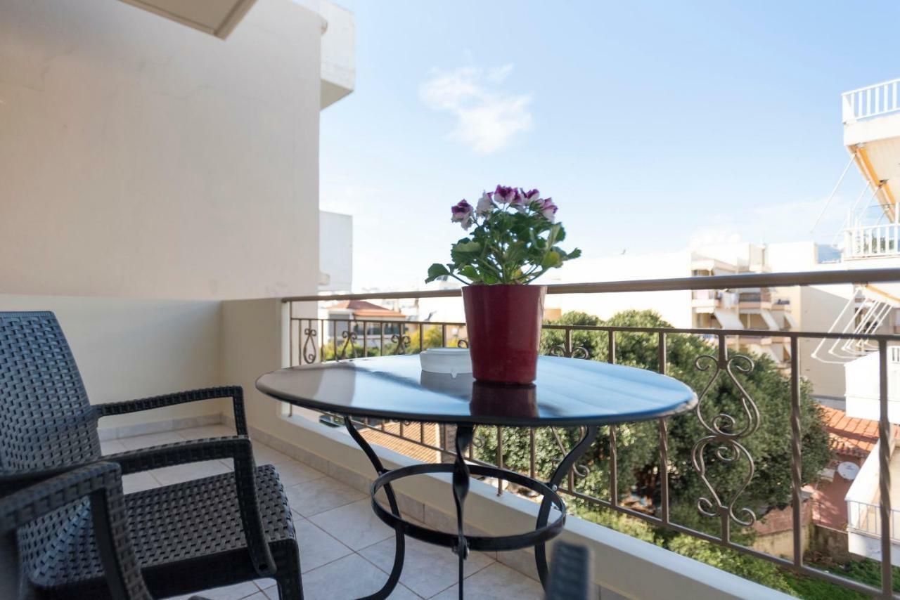 D. Apartments Каламата Екстериор снимка